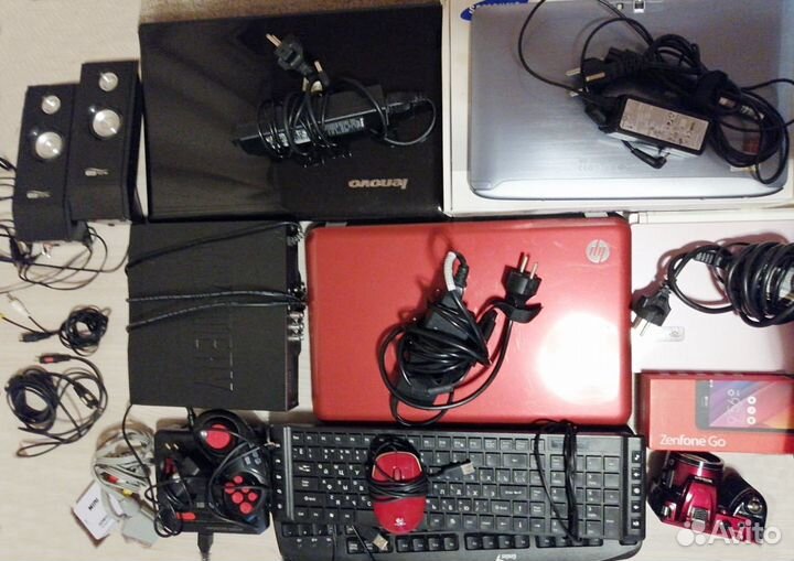 Продам ноутбуки и всё что на фото оптом