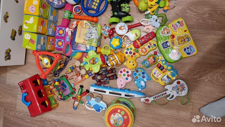 Детские развивающие игрушки