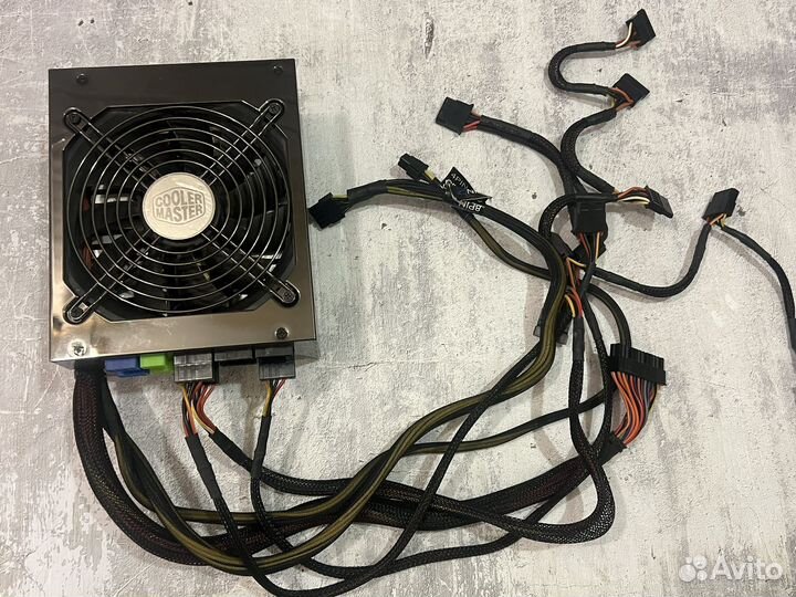 Блок cooler master 1000w