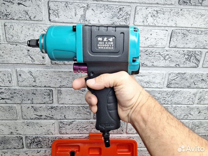 Гайковерт пневматический 1450 Н/М в наборе