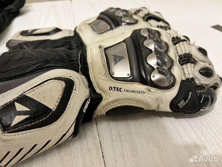 Мотоперчатки dainese