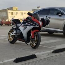 Honda cbr1000rr 2006г