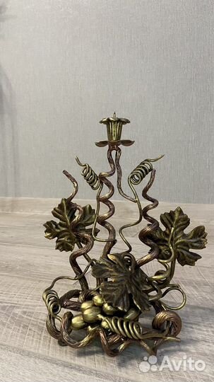 Подсвечник