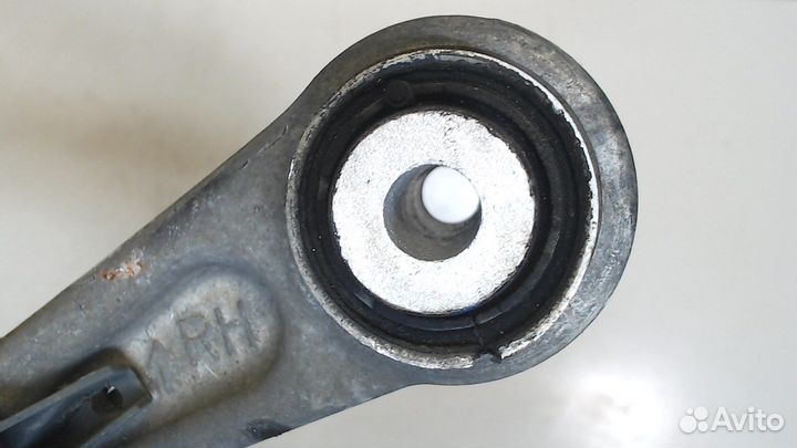 Рычаг подвески правый задний Jaguar XE 2015