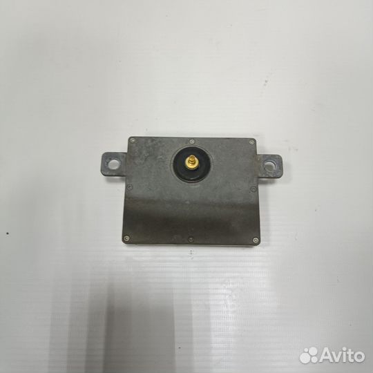 Антенна в спойлер BMW X5 e53