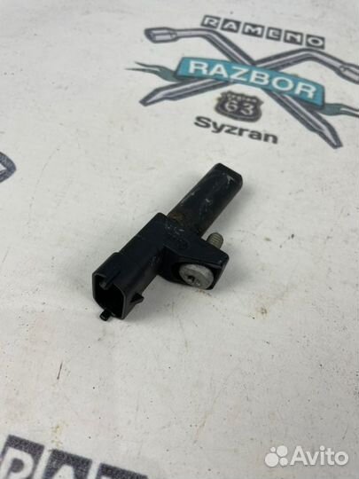 Датчик положения коленвала Mercedes-Benz S-Class