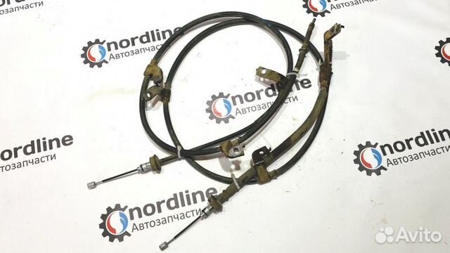 Трос ручника Hyundai Solaris седан 1.4 G4FA 2011