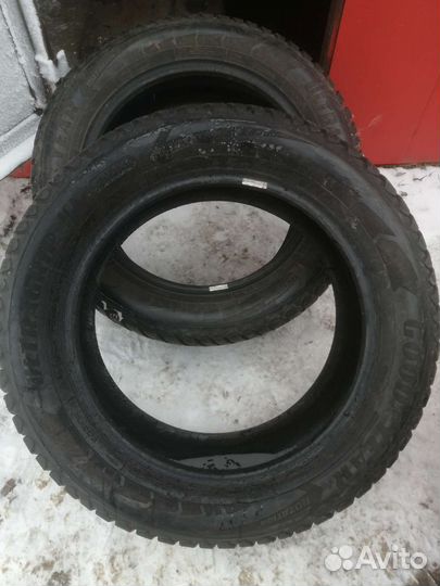 Goodyear UltraGrip Ice Arctic SUV 255/55 R19