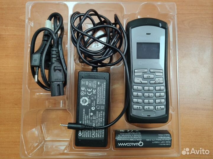 Спутниковый телефон Qualcomm GSP-1700