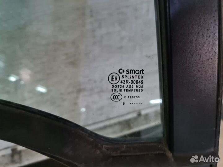 Форточка двери правая SMART Fortwo W451