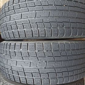 Yokohama Ice Guard IG30 215/55 R18