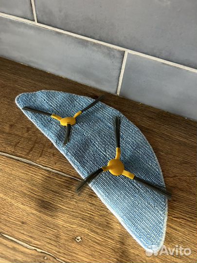 Робот пылесос с влажной уборкой моющий