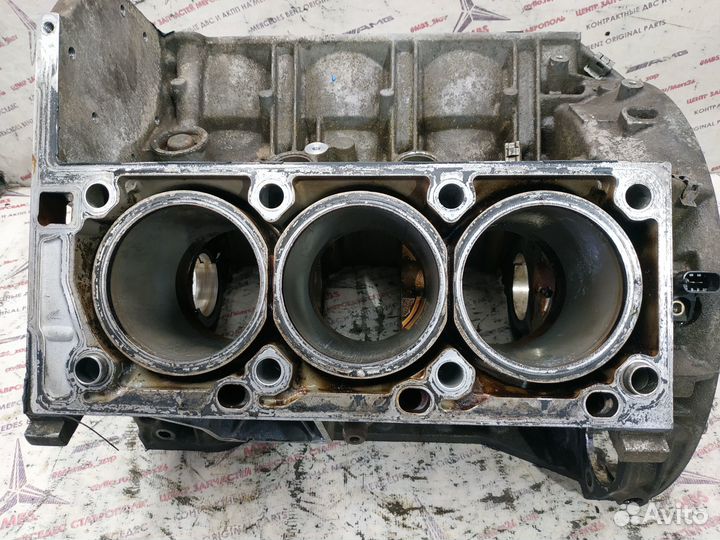 Блок цилиндров m272 3.5 Mercedes