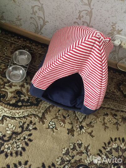 Домик для кошки или собаки lion