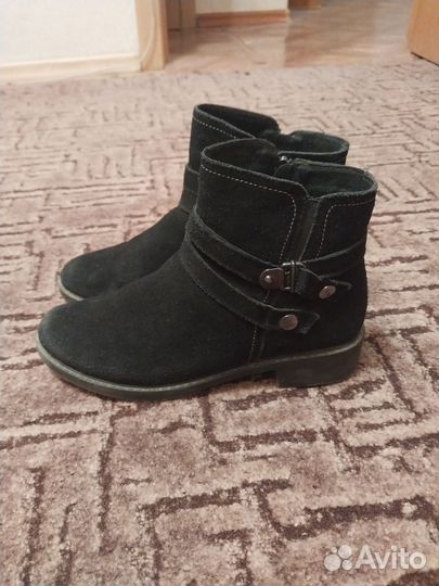 Ботинки женские