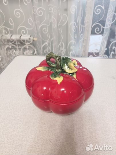 Ёмкость для хранения на кухню