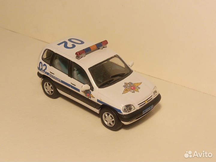 Шевроле Нива 1:43 милиция хонгвелл