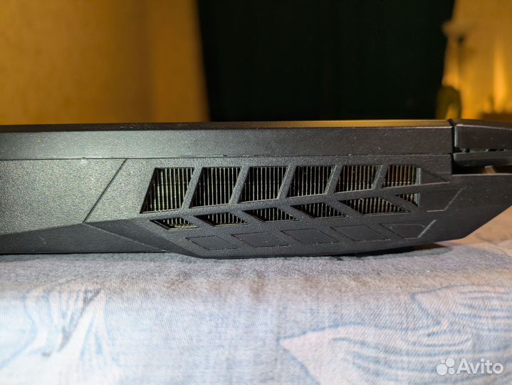 Игровой ноутбук MSI GT62VR 6RE Dominator Pro
