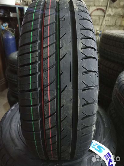 Viatti Strada Asimmetrico V-130 185/60 R14 82H
