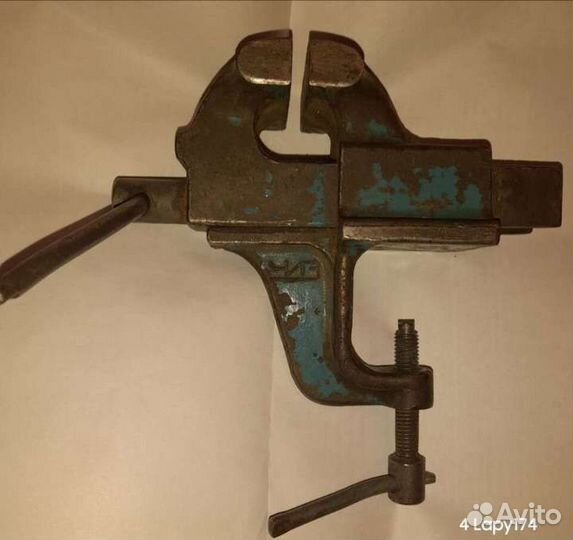 Тиски слесарные СССР чиз