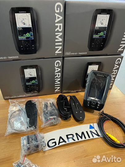 Эхолот Garmin Striker Vivid 4cv GT20
