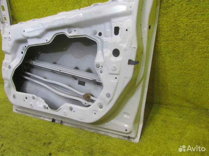 Дверь передняя правая Mazda Mazda2