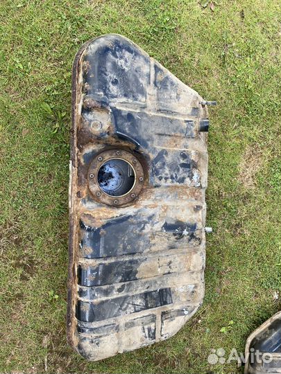 Бак priora 2110-12