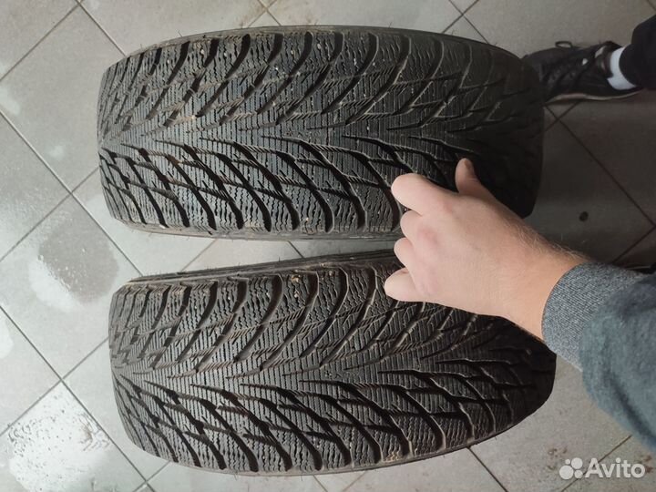 Nokian Tyres Hakkapeliitta R2 205/55 R16 и 215/55 R16