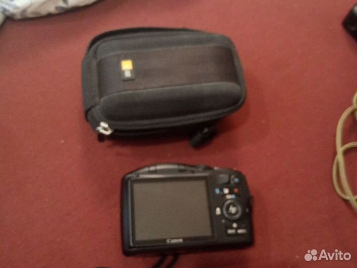 Компактный фотоаппарат canon