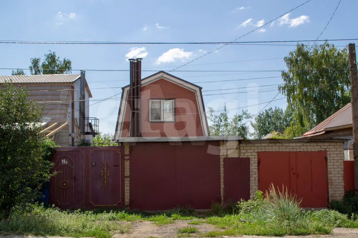 Дом 95 м² на участке 3 сот.