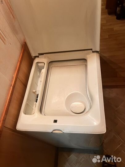 Стиральная машина с вертикальной загрузкой