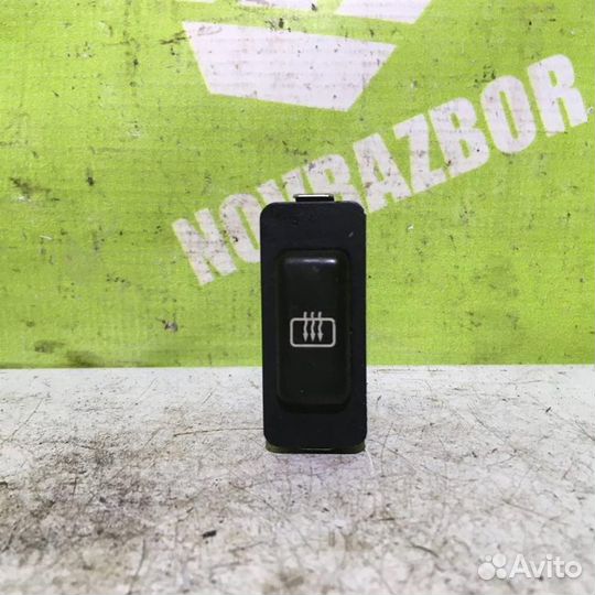 Кнопка обогрева заднего стекла бмв Е34