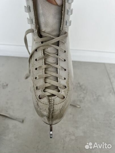 Коньки фигурные детские Risport RF4 210