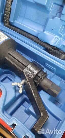 Гайковерт ручной 1