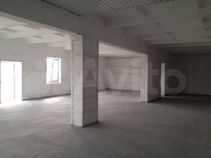 Склад, 310 м²