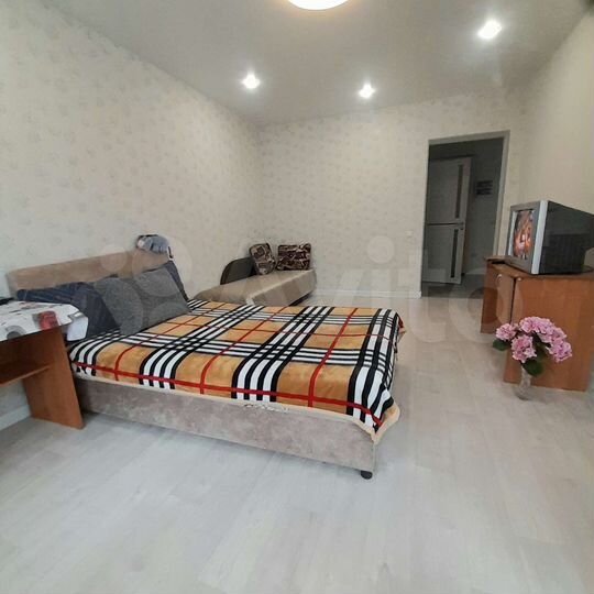 1-к. квартира, 40 м², 2/16 эт.