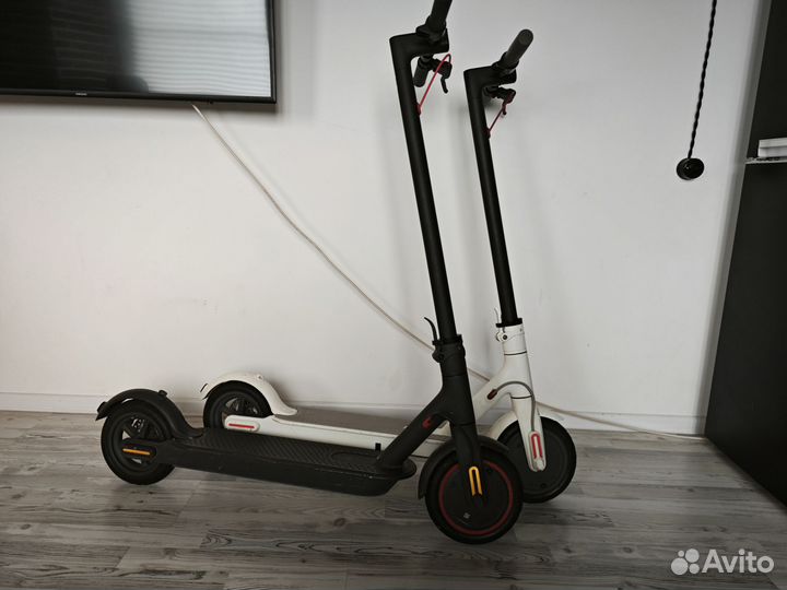 Электросамокат xiaomi m365 pro