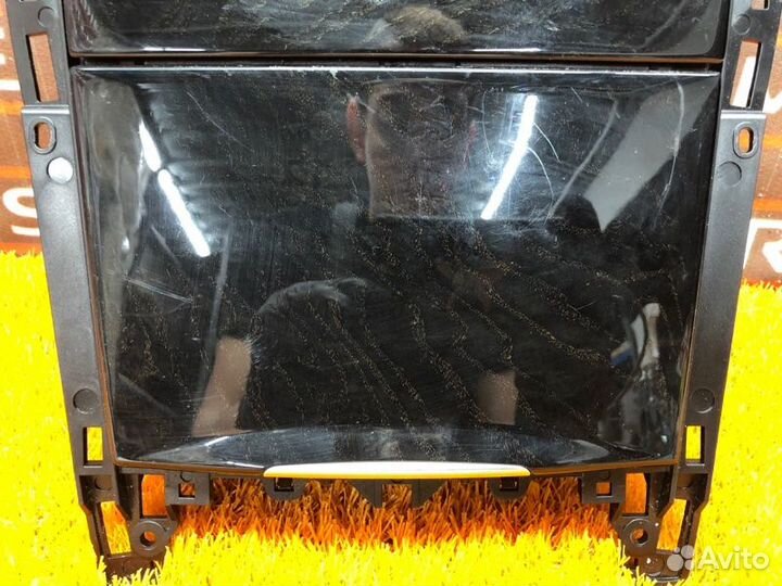 Пепельница Mercedes-Benz E-Class W212 642.850 2011