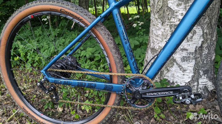 Велосипед кросс-кантри на планетарке Alfine 8