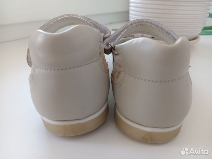 Туфли для девочки