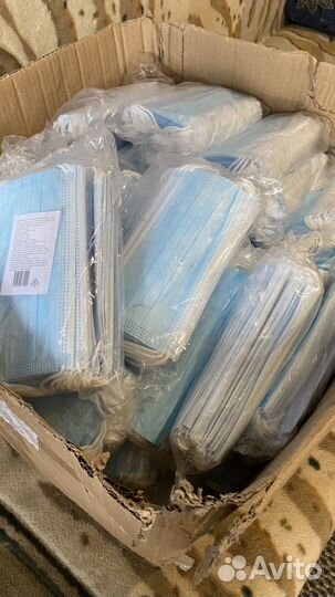 Маска одноразовая медицинская