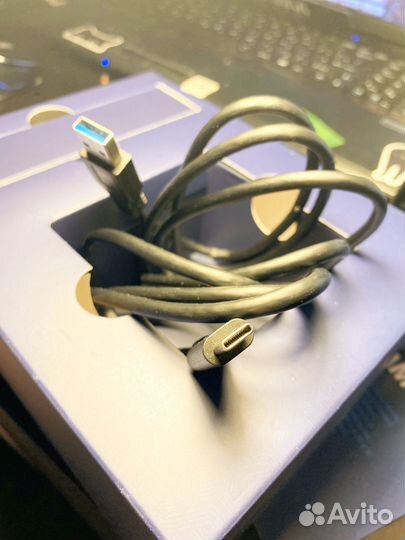 Веб-камера Elgato FaceCam (10WAC9901)