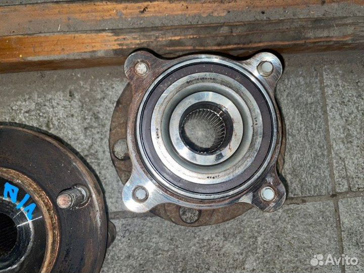 Ступица передняя Lexus Lx450D J200 4.5 1vdftv 2016