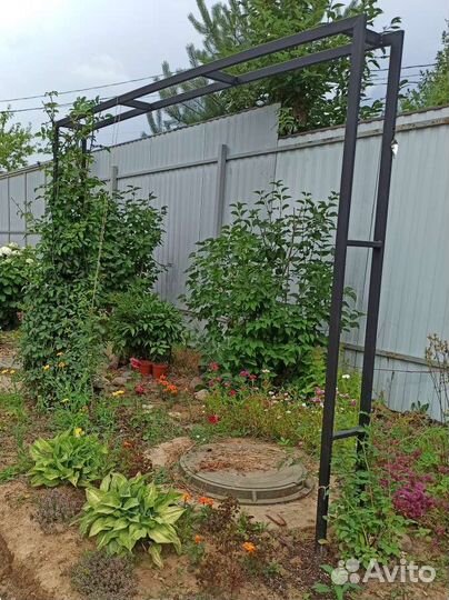 Пергола, арка садовая