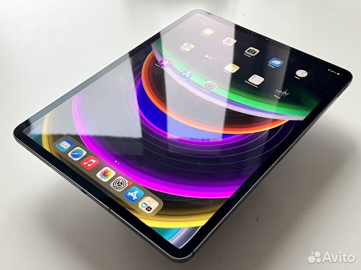 iPad Pro 12.9” 3 поколения 2018. 256GB, Wi-Fi LTE
