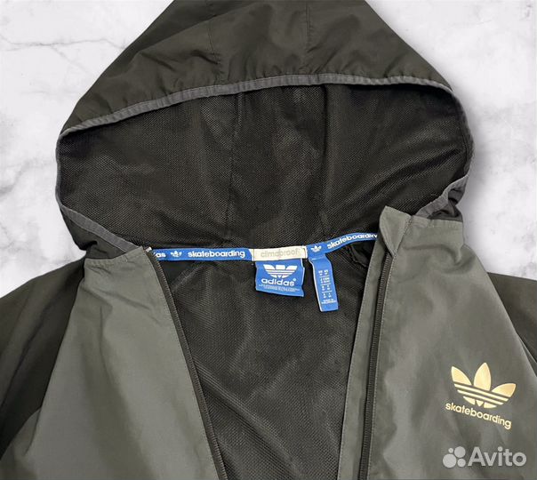Ветровка Adidas Scateboarding