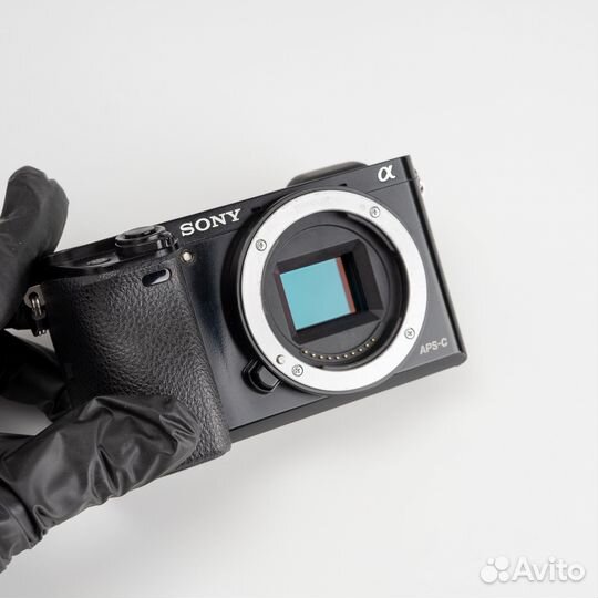 Камера sony a6000 body