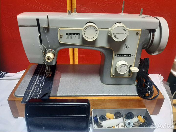 Продаю Швейная машинка подольский 142