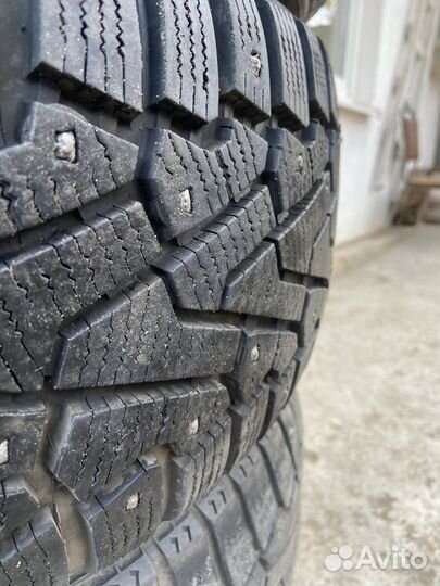 Pirelli Ice Zero 205/60 R16