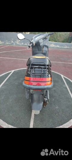 Honda Tact AF24 Stand-up